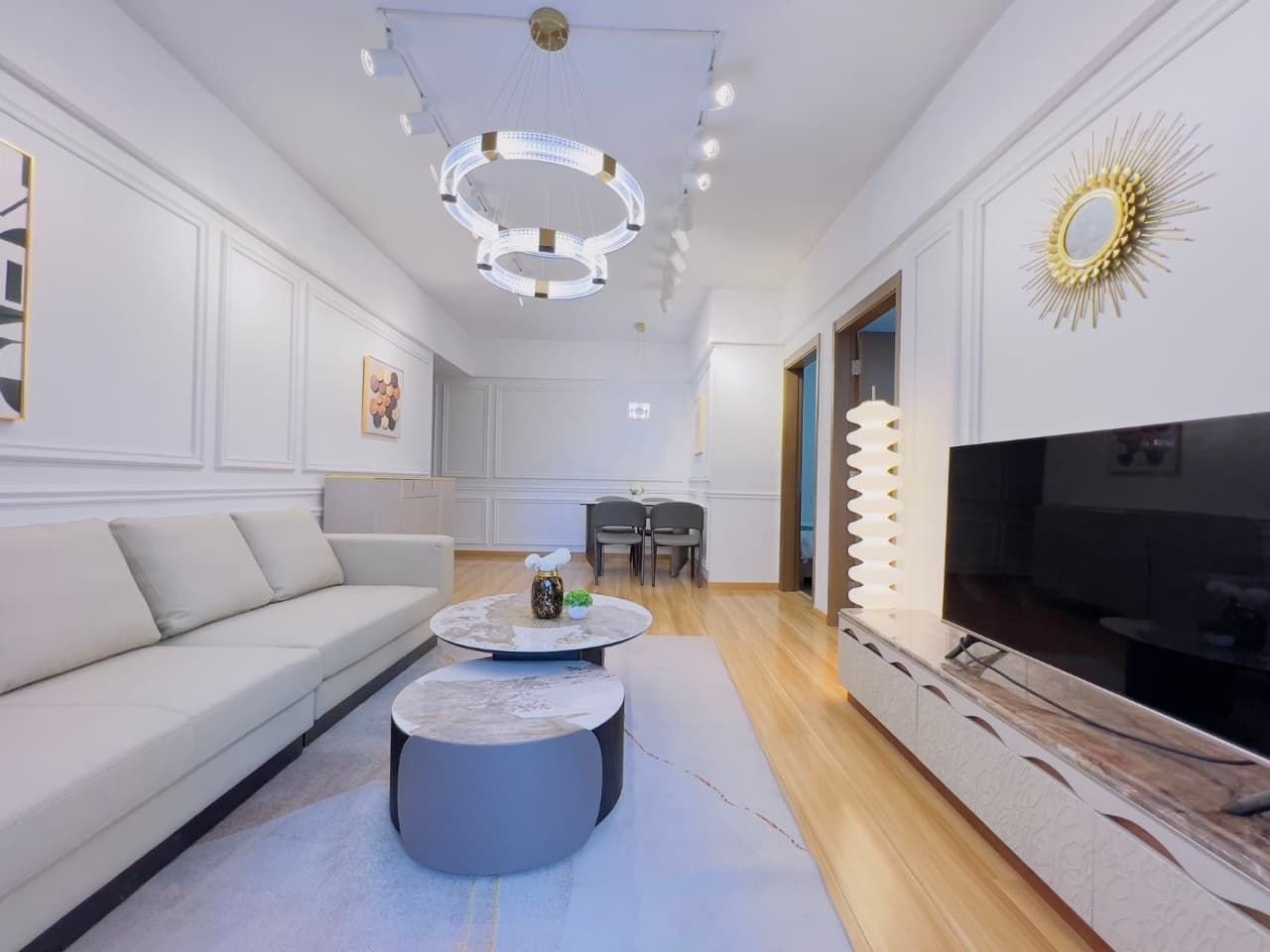 Brand new, uninhabited house guangzhou Baiyun apartment 3BR 190SQM- Longhu Tianyi（龙湖天奕